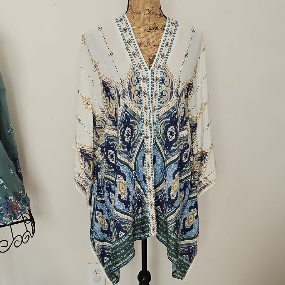 Chico's Poncho, NWT, Size L/XL